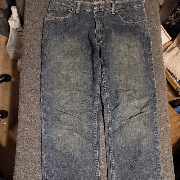 Wrangler Relaxed Fit, Straight Leg Jeans 34 x 29 - Picture 2 of 4